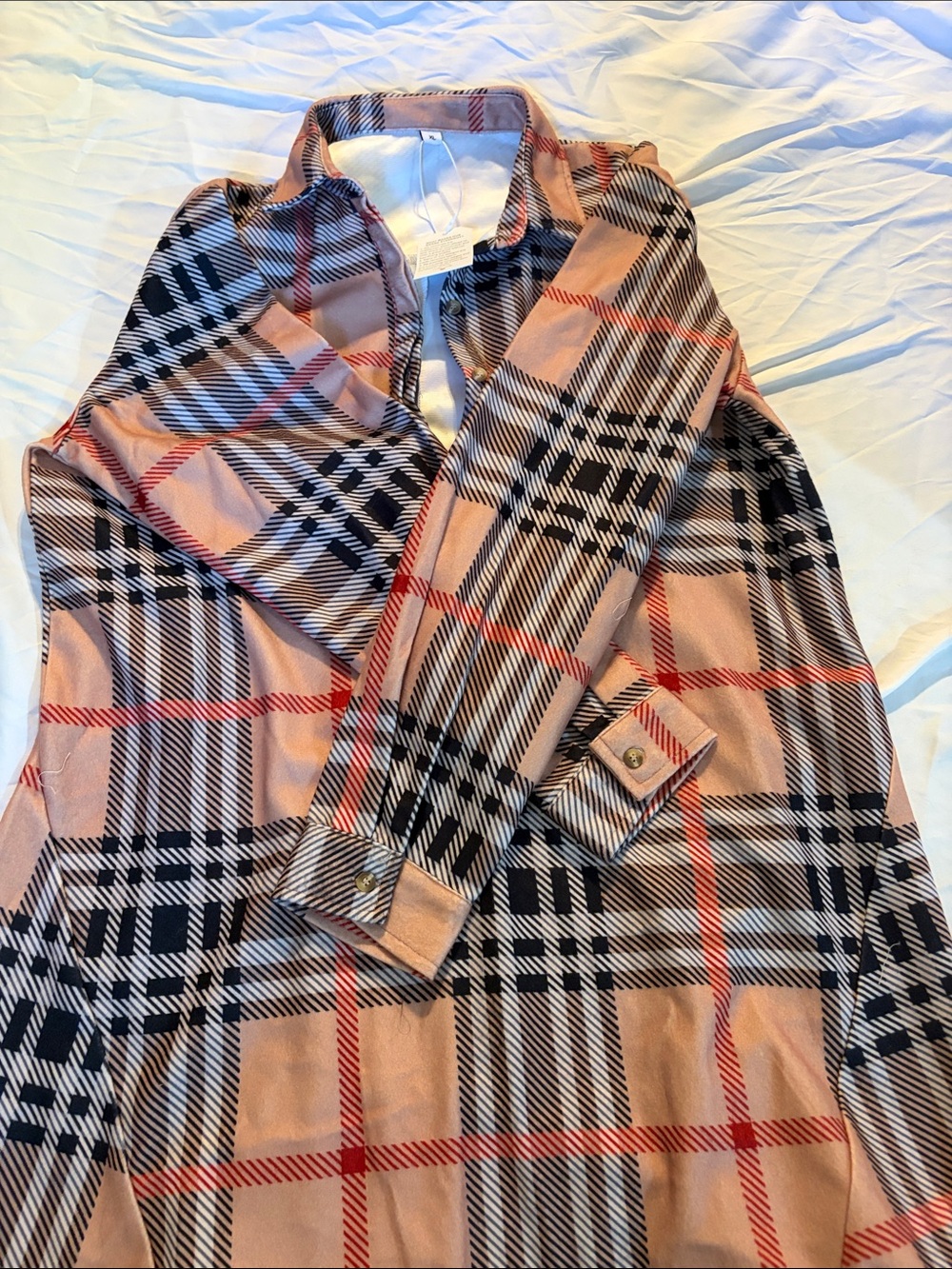 Plaid Button-Front Shirt Jacket in Beige and Black